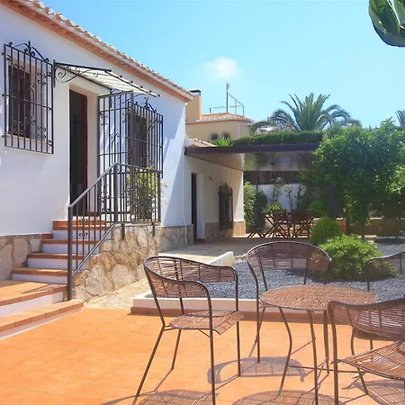 Dalia Villa *